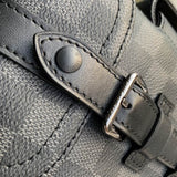 Christopher M82769 14x19x6cm tela monogram (1)