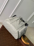Christopher M23146 32x39x12cm gf (1)