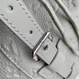 Christopher M23146 32x39x12cm gf (1)